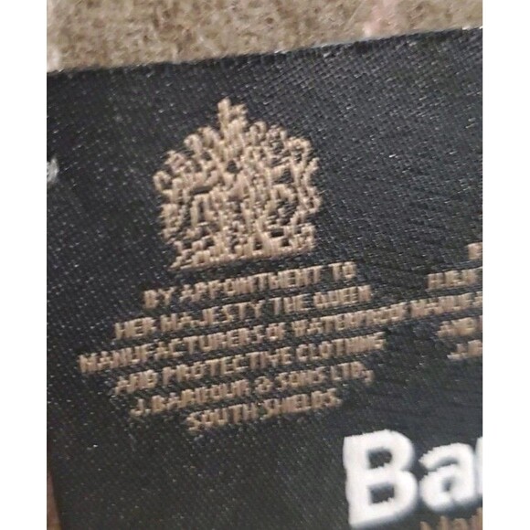 Barbour Scarf Mens One Size Green Purple Tartan Plaid 100% Lambswool Scotland - Picture 7 of 8